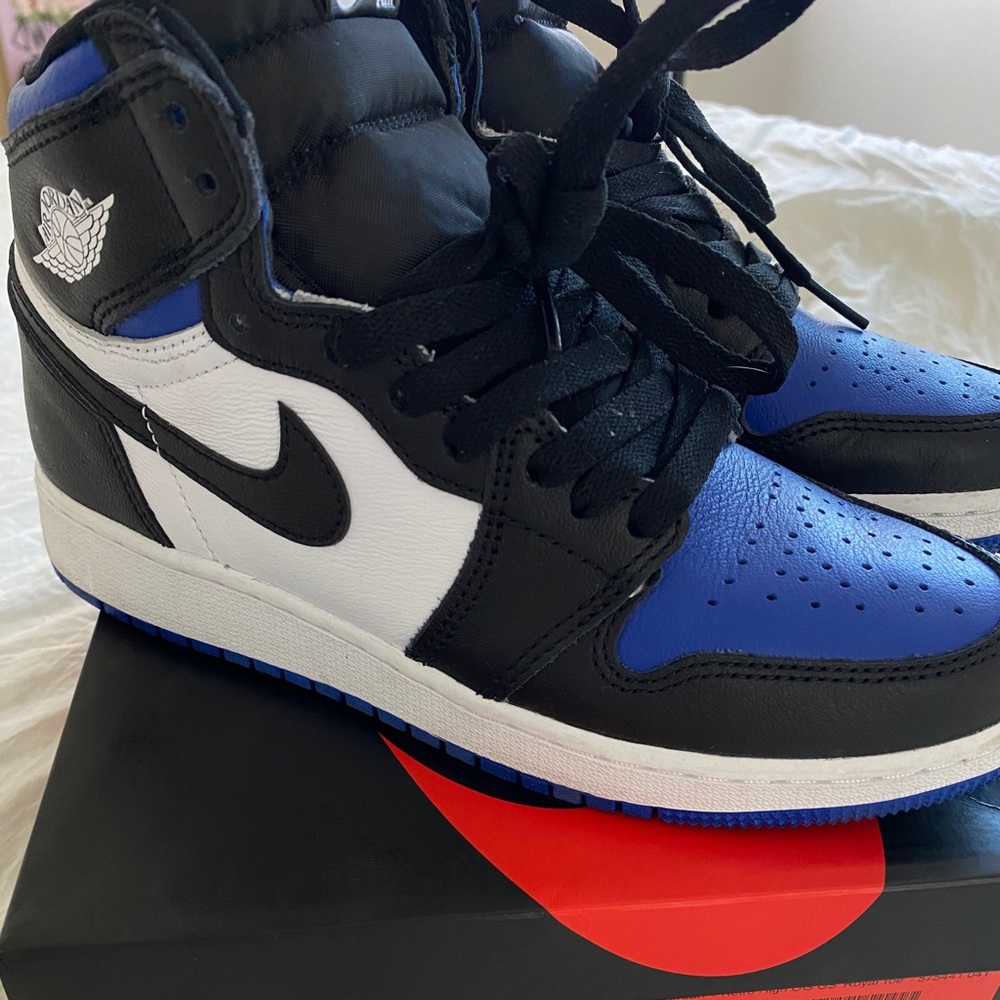 Jordan 1 Retro Royal (GS)
